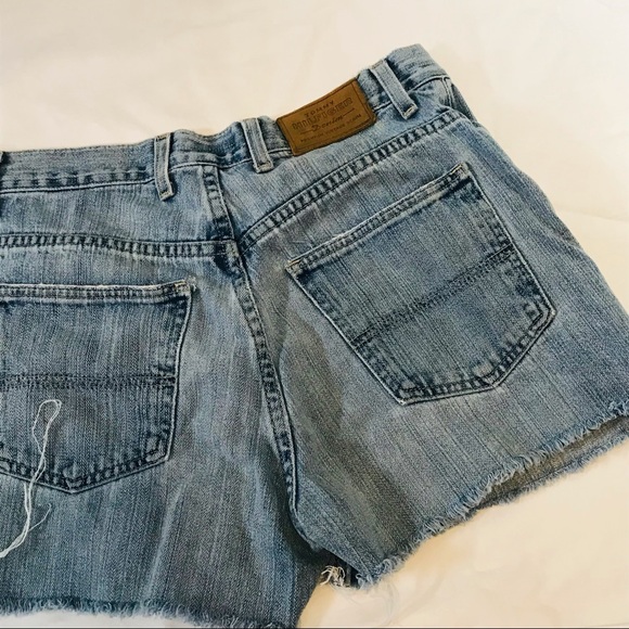 Tommy Hilfiger Loose Fit Jeans Shorts - Picture 4 of 6